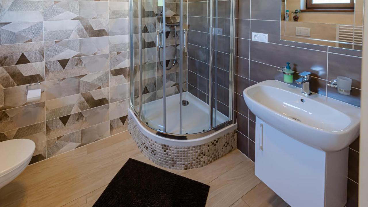 Apartman Valnela Vel'ka Lomnica Exterior foto
